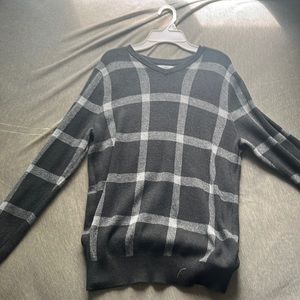 Croft & Barrow Black Plaid Sweater (Men’s Small)